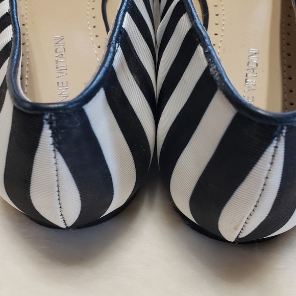 Adrienne Vittadini Black/White Loafers - Size: 9 - Picture 3 of 5